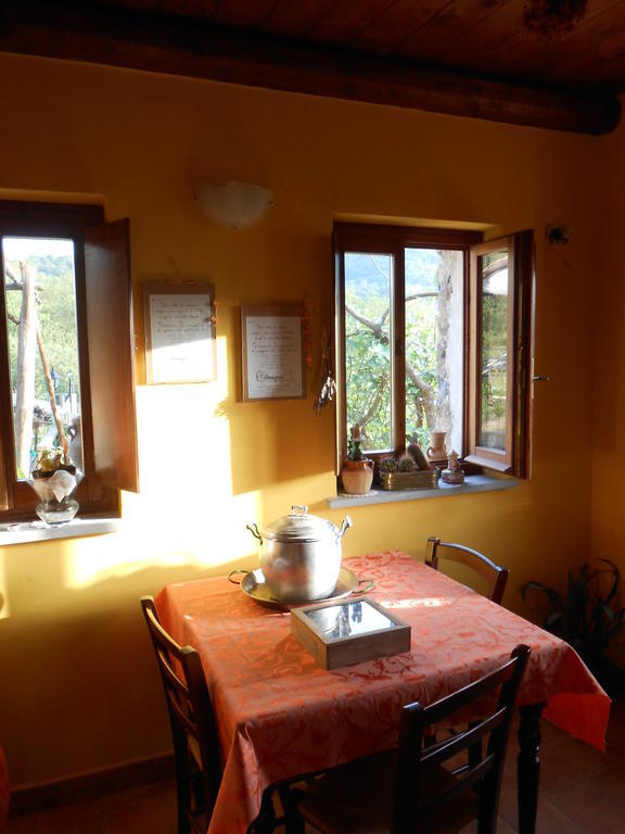 Azienda Agrituristica Risveglio Naturale Varese Ligure Luaran gambar