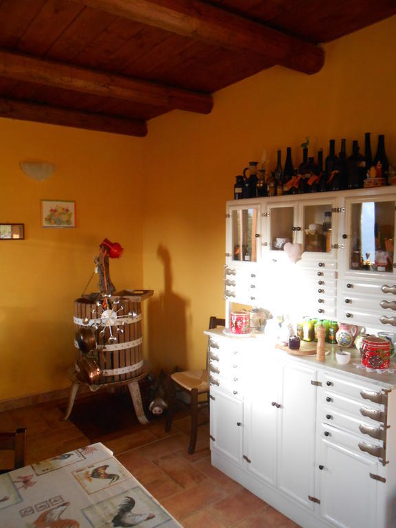 Azienda Agrituristica Risveglio Naturale Varese Ligure Luaran gambar